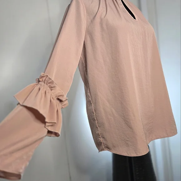 Vintage inspired styled Dusty Rose Blouse - Picture 6 of 16